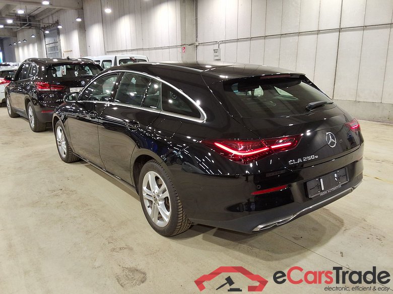 MERCEDES-BENZ CLA SHOOTING BRAKE 1.3 CLA 250 E BUSINESS SOLUTION DCT #2