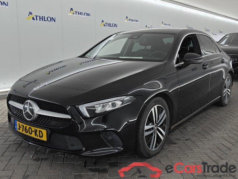 MERCEDES-BENZ A-Klasse Limousine A 200 DCT 4D 120kW #1
