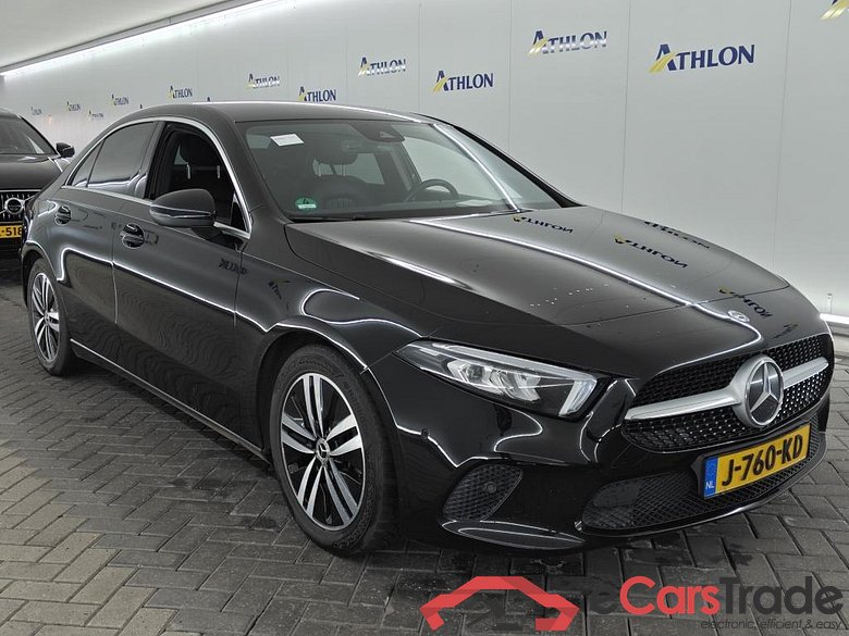 MERCEDES-BENZ A-Klasse Limousine A 200 DCT 4D 120kW #2