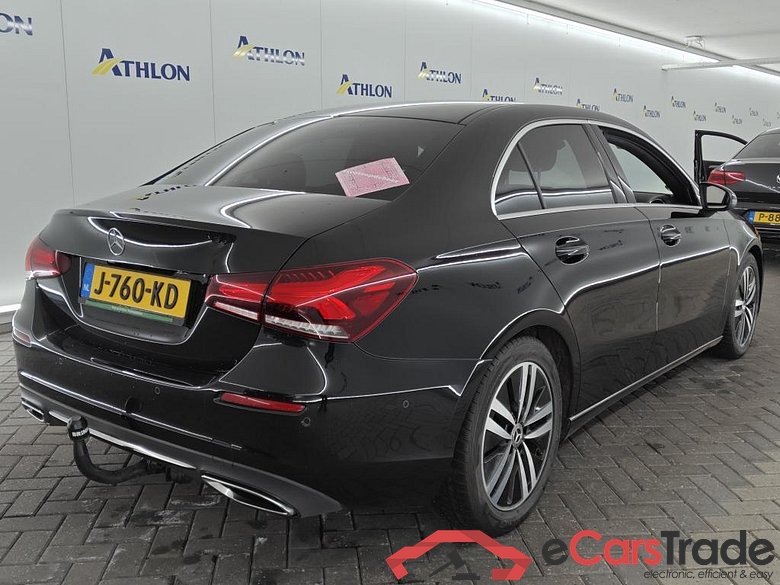 MERCEDES-BENZ A-Klasse Limousine A 200 DCT 4D 120kW #3