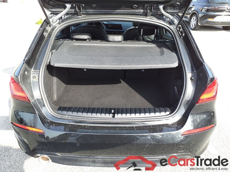 BMW SERIE 1      118iA 136ch BVA Sport edition #2