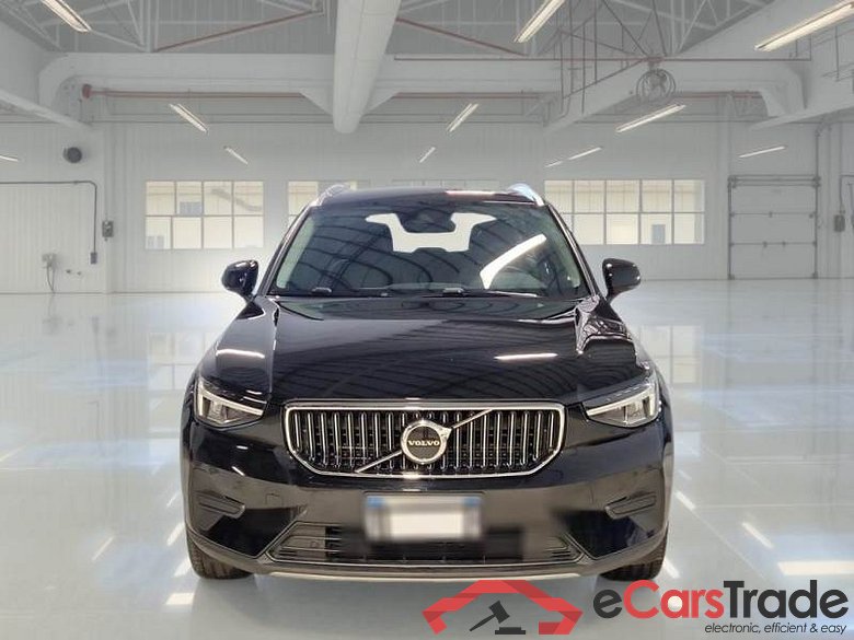 VOLVO XC40 / 2021 / 5P / SUV T4 RECHARGE PLUG-IN AUTO ESSENTIAL #6