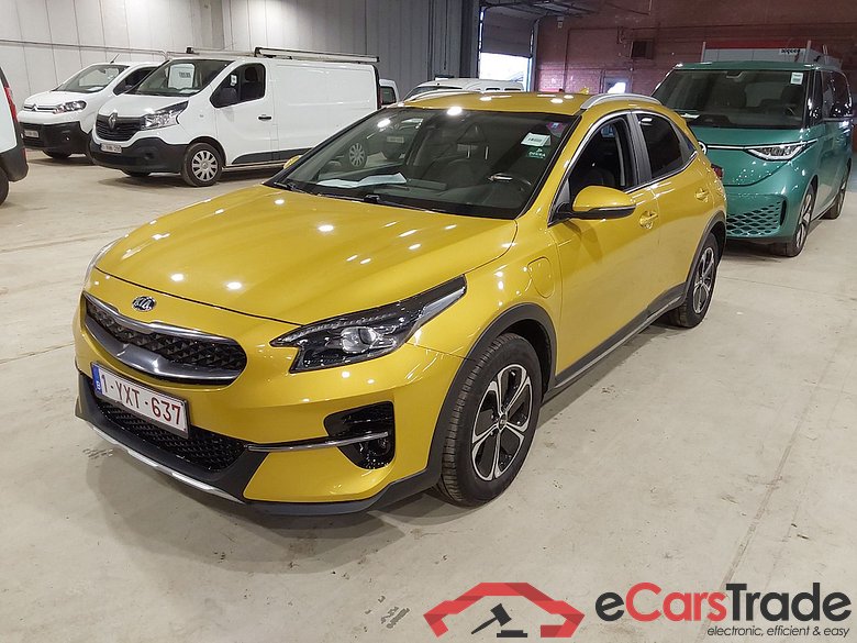 KIA XCEED 1.6 GDI PHEV DCT BUSINESS LINE #1