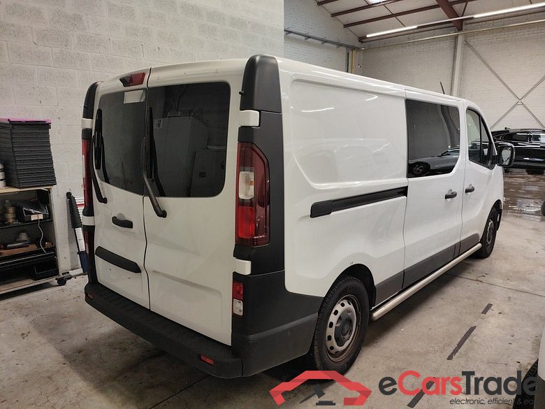 Renault Trafic L2H1 dCi 150 EDC Confort 2.9T 4d !! Damaged car !! #2