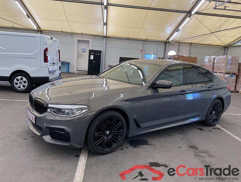 BMW 530 PHEV 530eXA PHEV Performance OPF (185 kW)