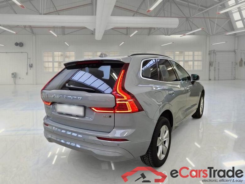 VOLVO XC60 / 2021 / 5P / SUV B4 D AWD AUTOMATICO CORE #2