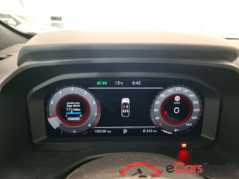 NISSAN Qashqai / 2021 / 5P / Crossover 1.3 MHEV 158ch Xtronic Tekna #6