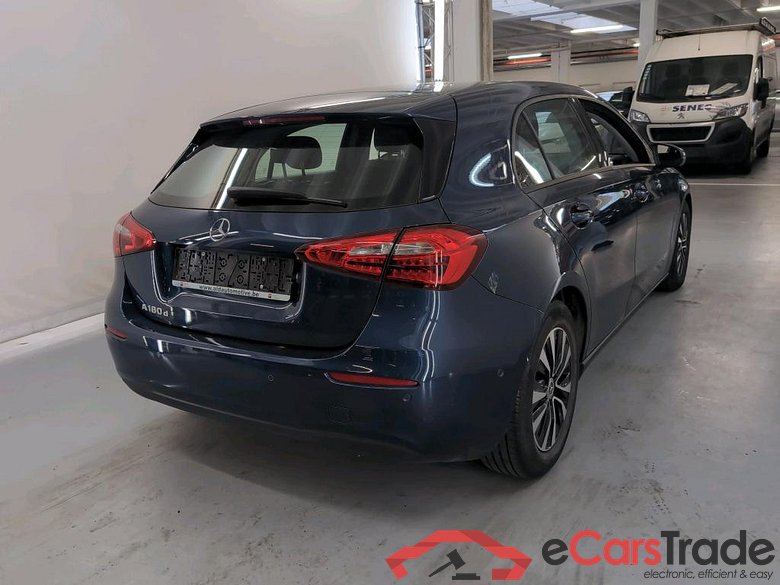 MERCEDES-BENZ A-CLASS 2.0 A 180 D BUSINESS SOLUTION ESSENTIAL #4