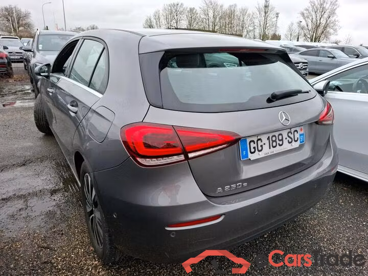 Mercedes A 250e Plug-In Hybrid Aut. LED-Xenon Widescreen Ambient Navi Sport-Leather KeylessGo Camera Klima PDC ... #4