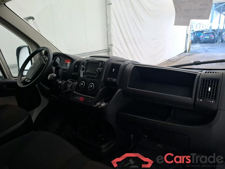 PEUGEOT Boxer VU 4p Fourgon BLUEHDI 110 PREMIUM PA 333 L1H2 #5