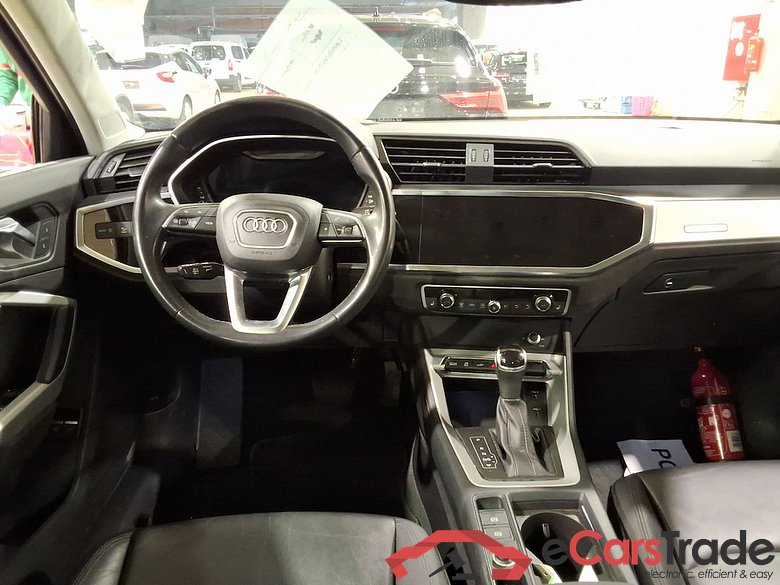 AUDI Q3 Sportback 1.4 45 TFSI E S TRONIC #6