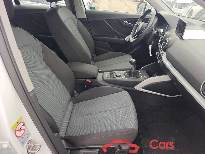 AUDI Q2 / 2016 / 5P / todoterreno Design 30 TFSI 85kW (116CV) #6
