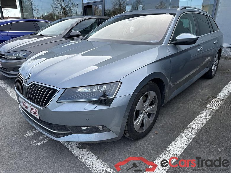 SKODA Superb Combi Superb Wagon Style 1,6 TDI 88 kW 6-speed mech. #1