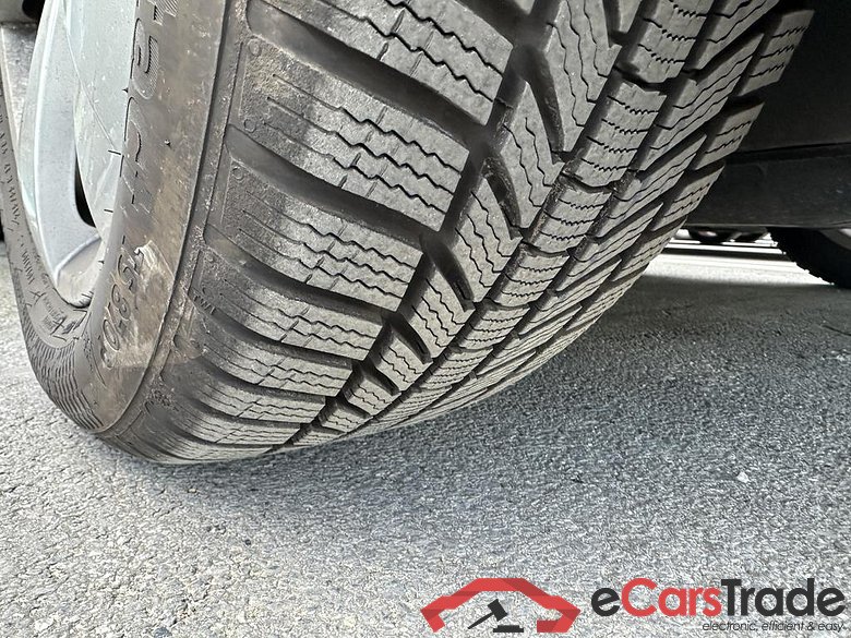 SKODA Superb Combi Superb Wagon Style 1,6 TDI 88 kW 6-speed mech. #5