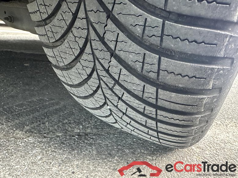 SKODA Superb Combi Superb Wagon Style 1,6 TDI 88 kW 6-speed mech. #6