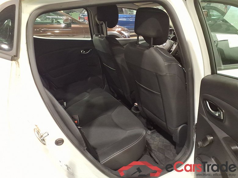 RENAULT Clio 0.9 TCe Zen (EU6c) STOCK #5