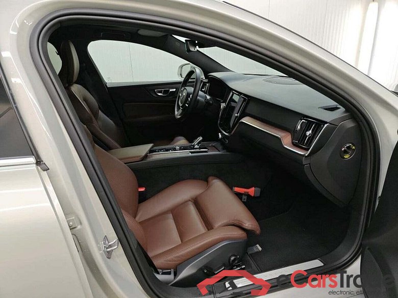 VOLVO V60 2.0 B3 Inscription #5