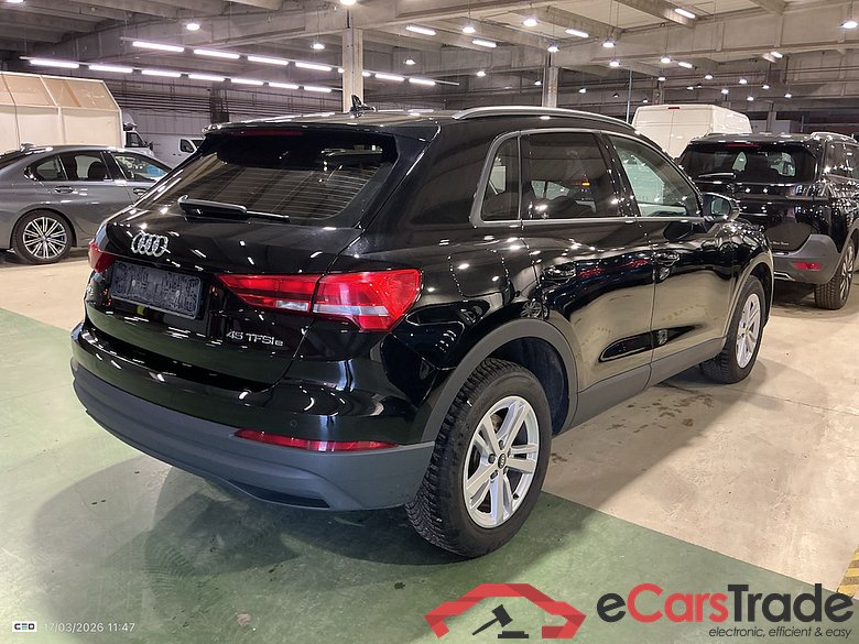 AUDI Q3 1.4 45 TFSI E S TRONIC #4