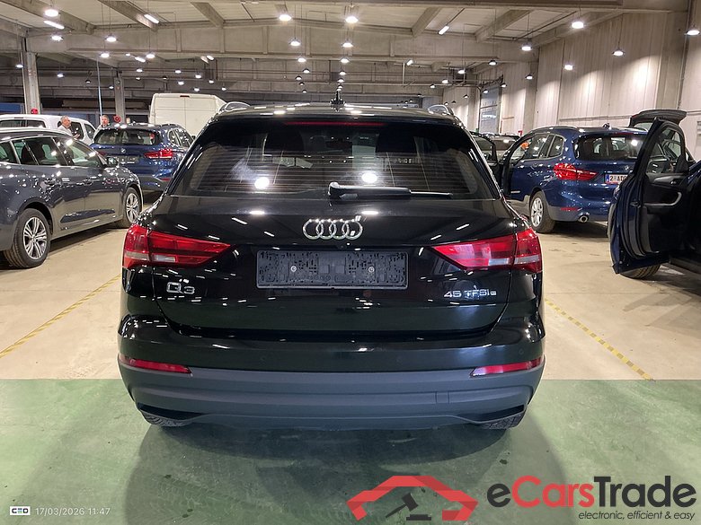 AUDI Q3 1.4 45 TFSI E S TRONIC #5