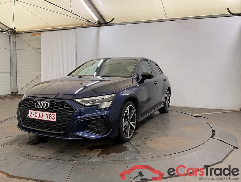 AUDI A3 Sportback PHEV Sportback PHEV 40 TFSI e S line S tronic (150 kW)