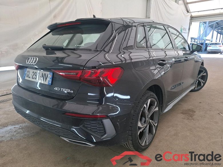 AUDI A3 Sportback / 2020 / 5P / Berline 40 TFSI e 204 S Tronic S Line #3