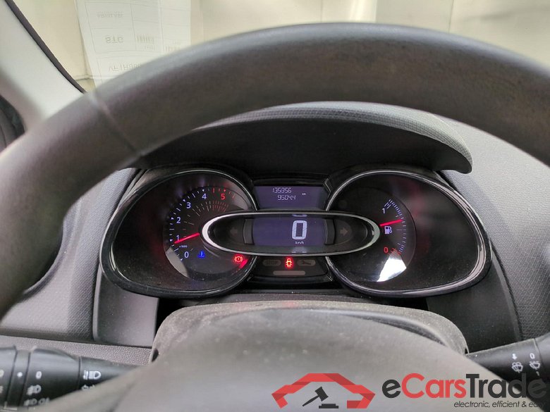 Clio IV Air 1.5 dCi 75CV BVM5 E6 #6