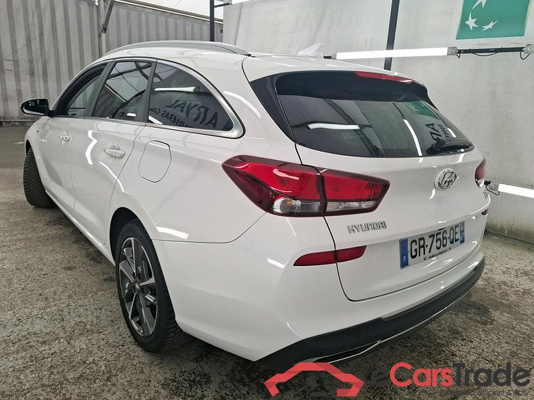 HYUNDAI i30 Sport Wagon / 2020 / 5P / Break 1.0 T-GDI 120 DCT-7 MHEV CREATIVE SW #2