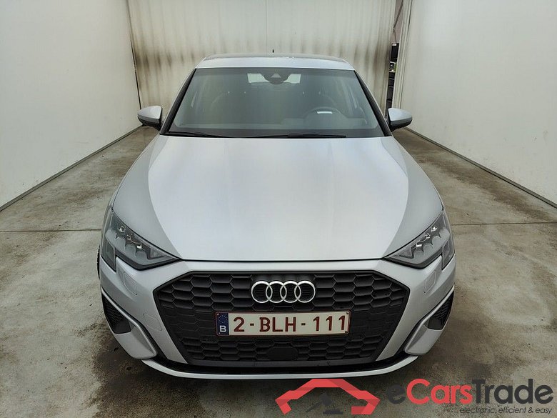 Audi A3 Sportback 2.0 35 TDi 110kW S tronic Business Edit. 5d #5