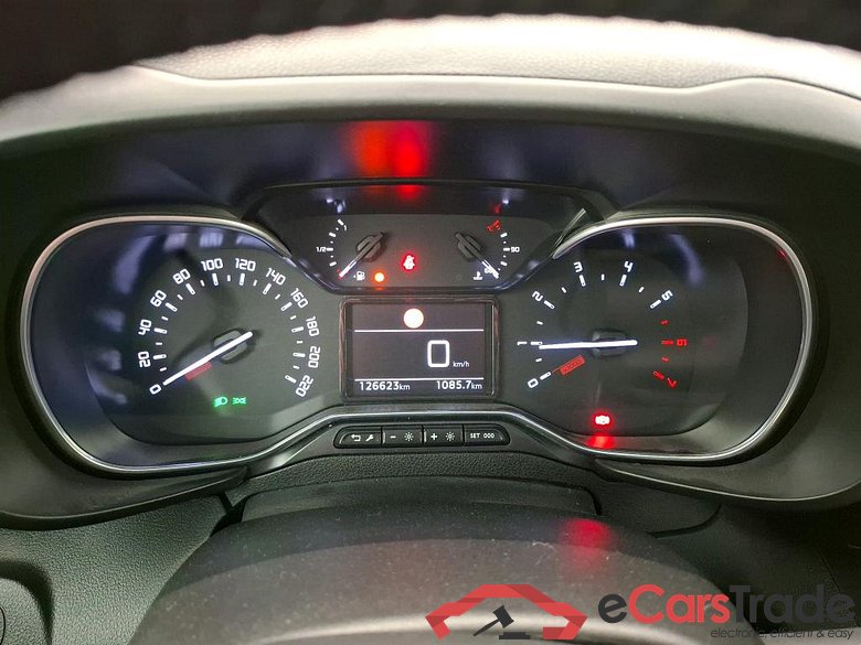 Berlingo Feel Pack XL 1.5 BlueHDi 130CV BVM6 7 Sieges E6d #6