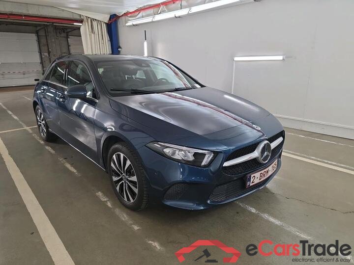 Mercedes A-Klasse Limousine A-Klasse Limousine A 250e Business Solution (PHEV) 160kW/218pk  4D/P Auto-8 #2