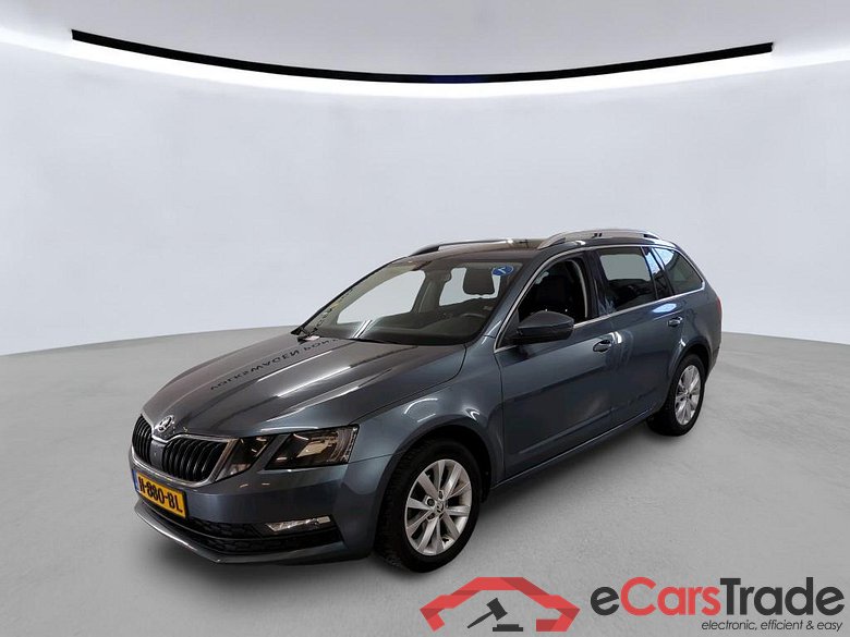 SKODA Octavia Combi 85 kW #1