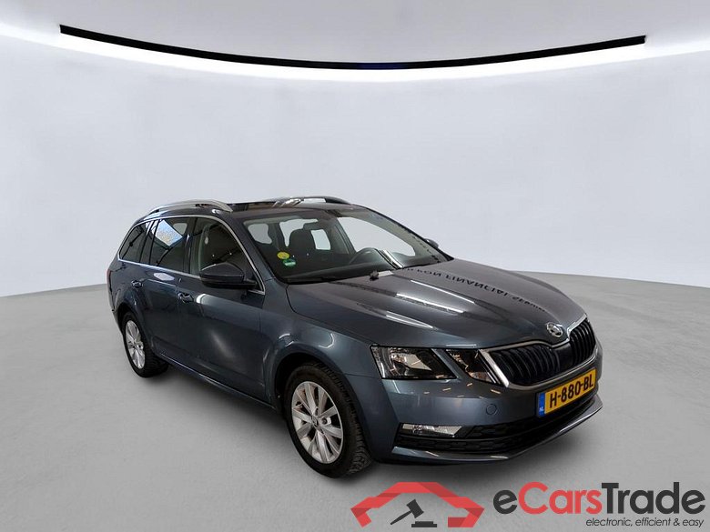 SKODA Octavia Combi 85 kW #4