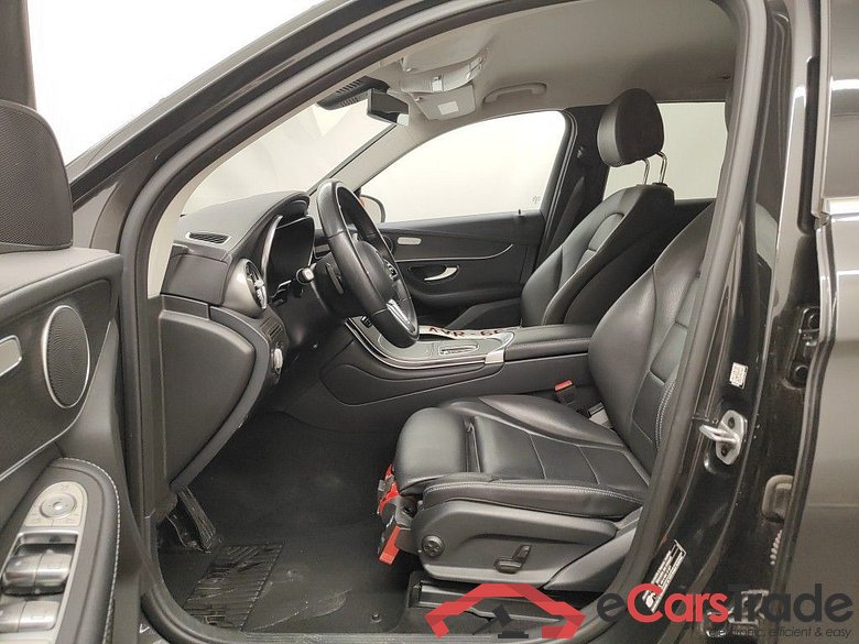 Mercedes-Benz GLC GLC 300 de Business Solution 4MATIC 5d #3