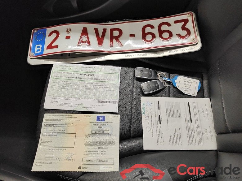 Mercedes-Benz GLC GLC 300 de Business Solution 4MATIC 5d #4