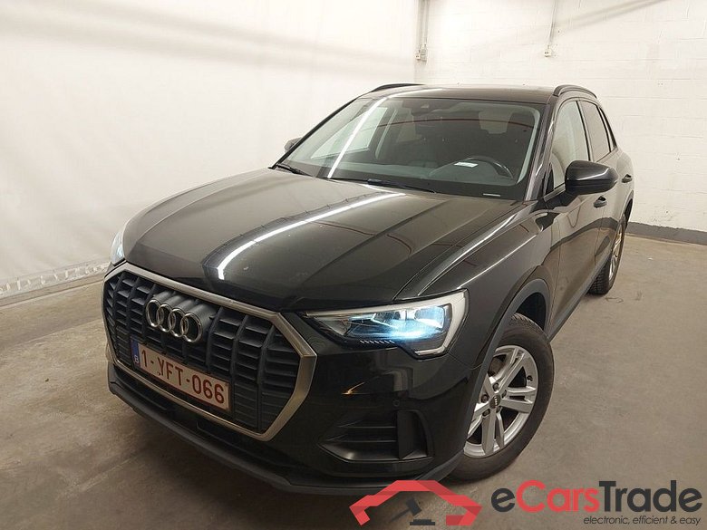 Audi Q3 35 TDI S Tronic Business Edition 5d #1