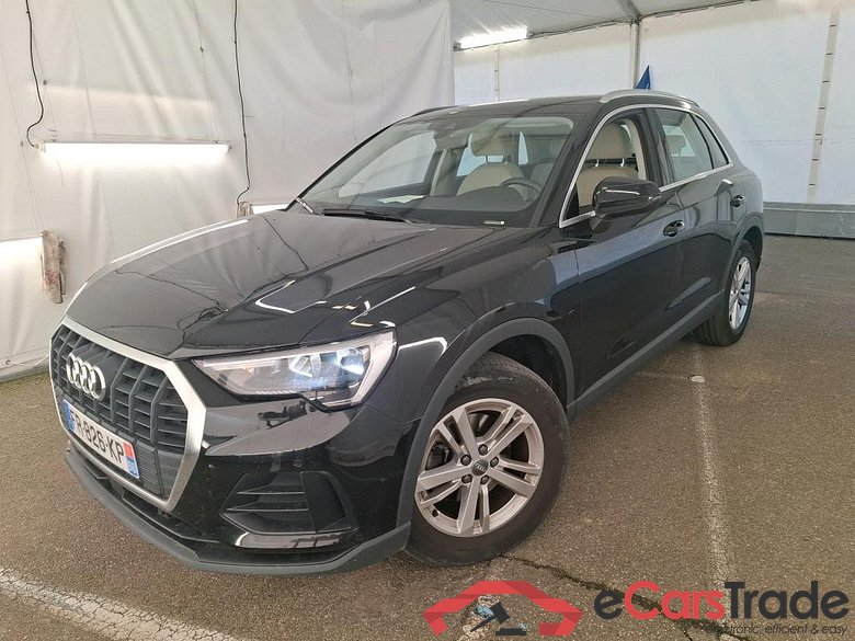 AUDI Q3 / 2018 / 5P / SUV 1.5 35 TFSI 150 S TRONIC DESIGN