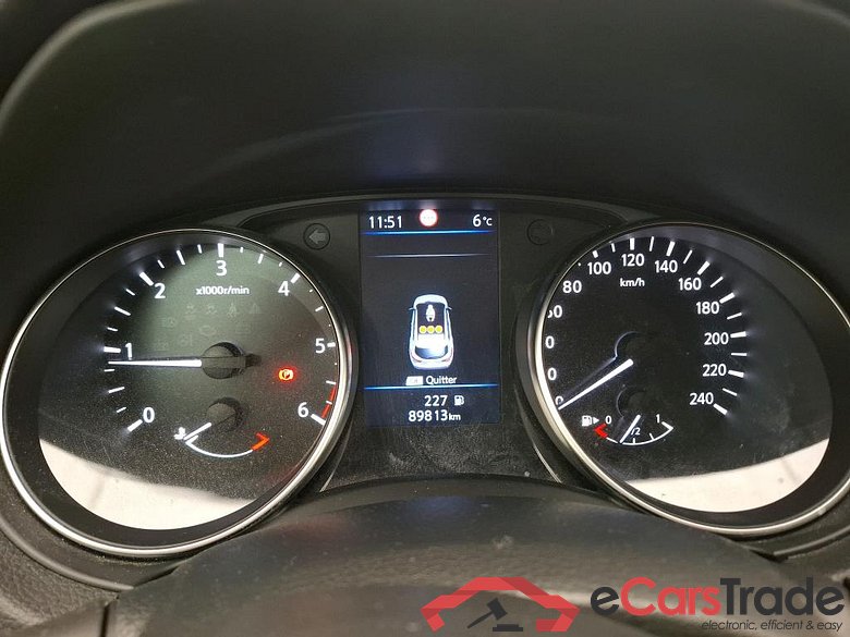 NISSAN Qashqai / 2017 / 5P / Crossover 1.5 DCI 115 Business Edition #6