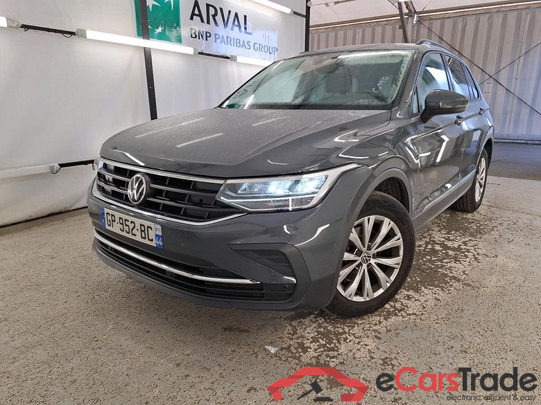 VOLKSWAGEN Tiguan / 2020 / 5P / SUV 1.5 TSI 150 DSG7 LIFE BUSI #1
