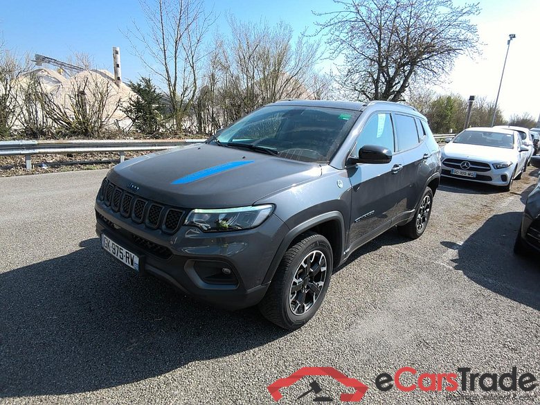 JEEP COMPASS 240 AT6 TRHK RSK #1