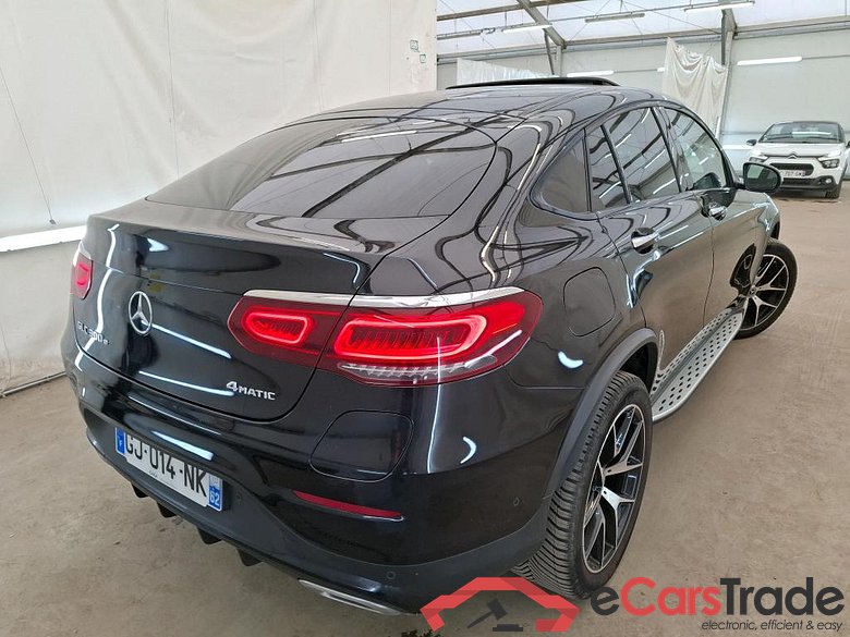 MERCEDES-BENZ GLC Coupe / 2019 / 5P / Coupé 2.0 GLC 300 E AMG LINE 4MATIC #3