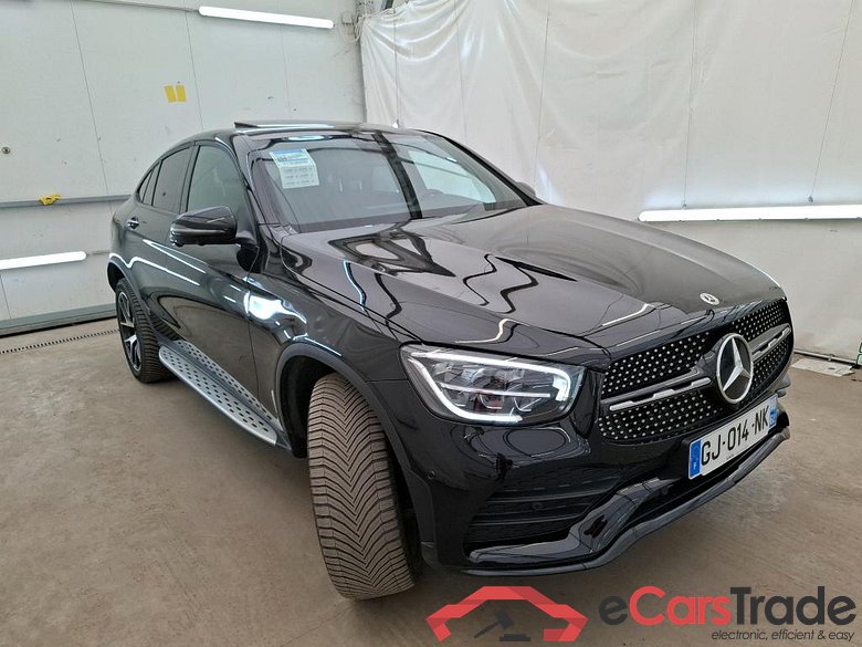 MERCEDES-BENZ GLC Coupe / 2019 / 5P / Coupé 2.0 GLC 300 E AMG LINE 4MATIC #4