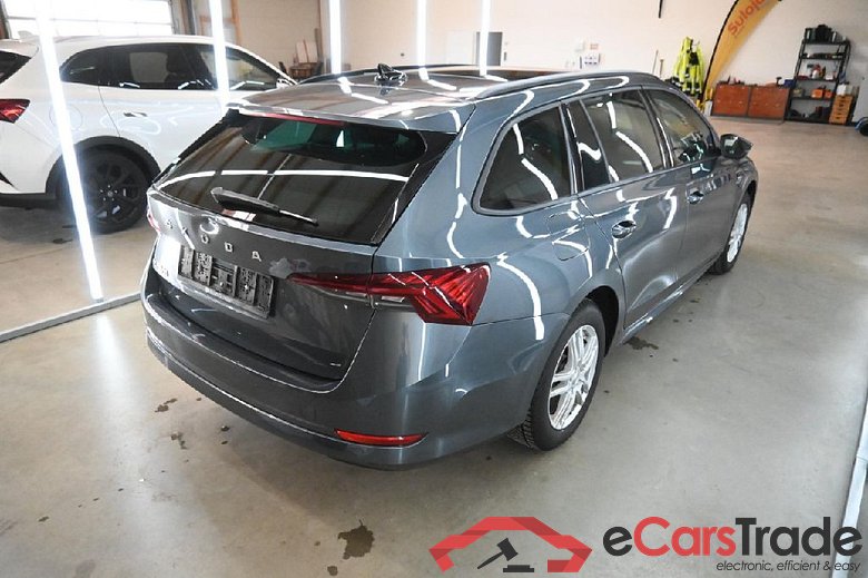 Octavia Combi Clever 2.0 TDI 110KW AT7 E6d #2