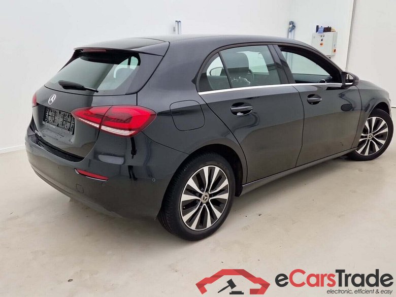 MERCEDES-BENZ A-KLASSE 250E BUSINESS SOLUTION LUXURY #2