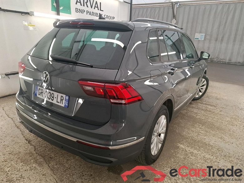 VOLKSWAGEN Tiguan / 2020 / 5P / SUV 1.5 TSI 150 DSG7 Life Busines #3