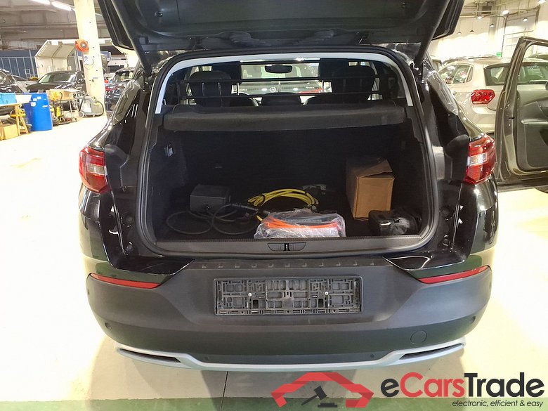 OPEL GRANDLAND X 1.6 PHEV E-AT8 225HP ELEGANCE #3