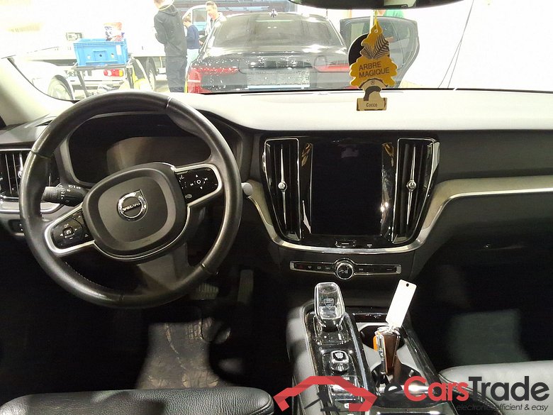 VOLVO S60 - 2019 2.0 T8 AWD PHEV Inscription #6