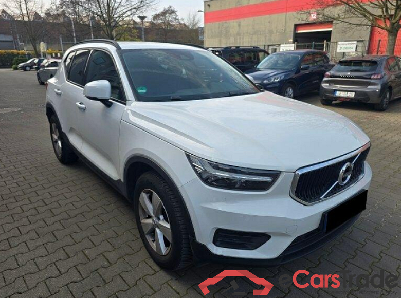 Volvo XC40 (2017->) DE - SUV5 T3 2WD EU6d, Momentum Core (EURO 6d), 2020 - 2022 #2