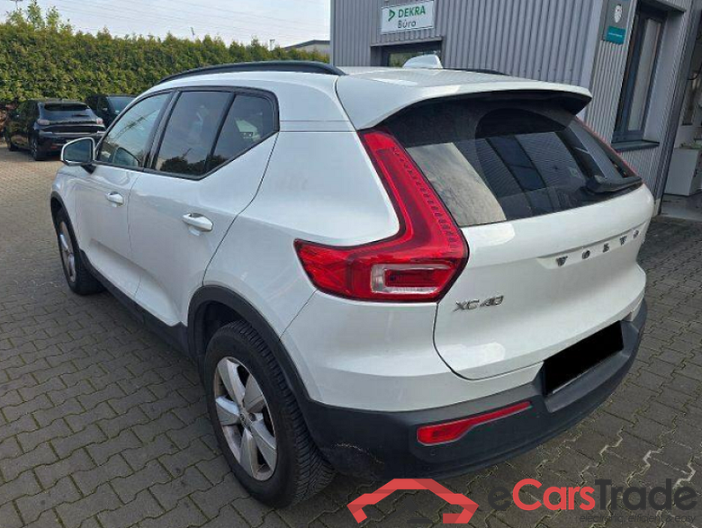 Volvo XC40 (2017->) DE - SUV5 T3 2WD EU6d, Momentum Core (EURO 6d), 2020 - 2022 #4