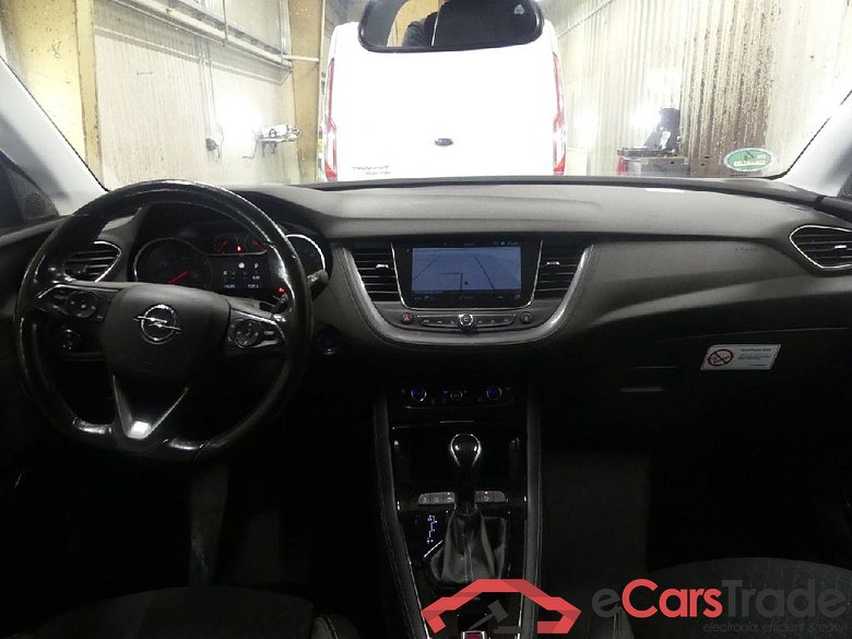 Grandland X Elegance 1.5 96KW AT8 E6d #3