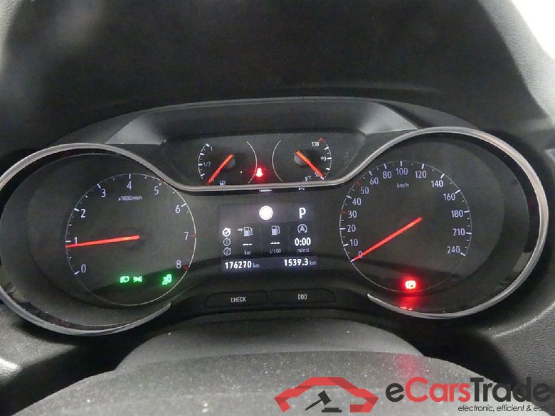 Grandland X Elegance 1.5 96KW AT8 E6d #6